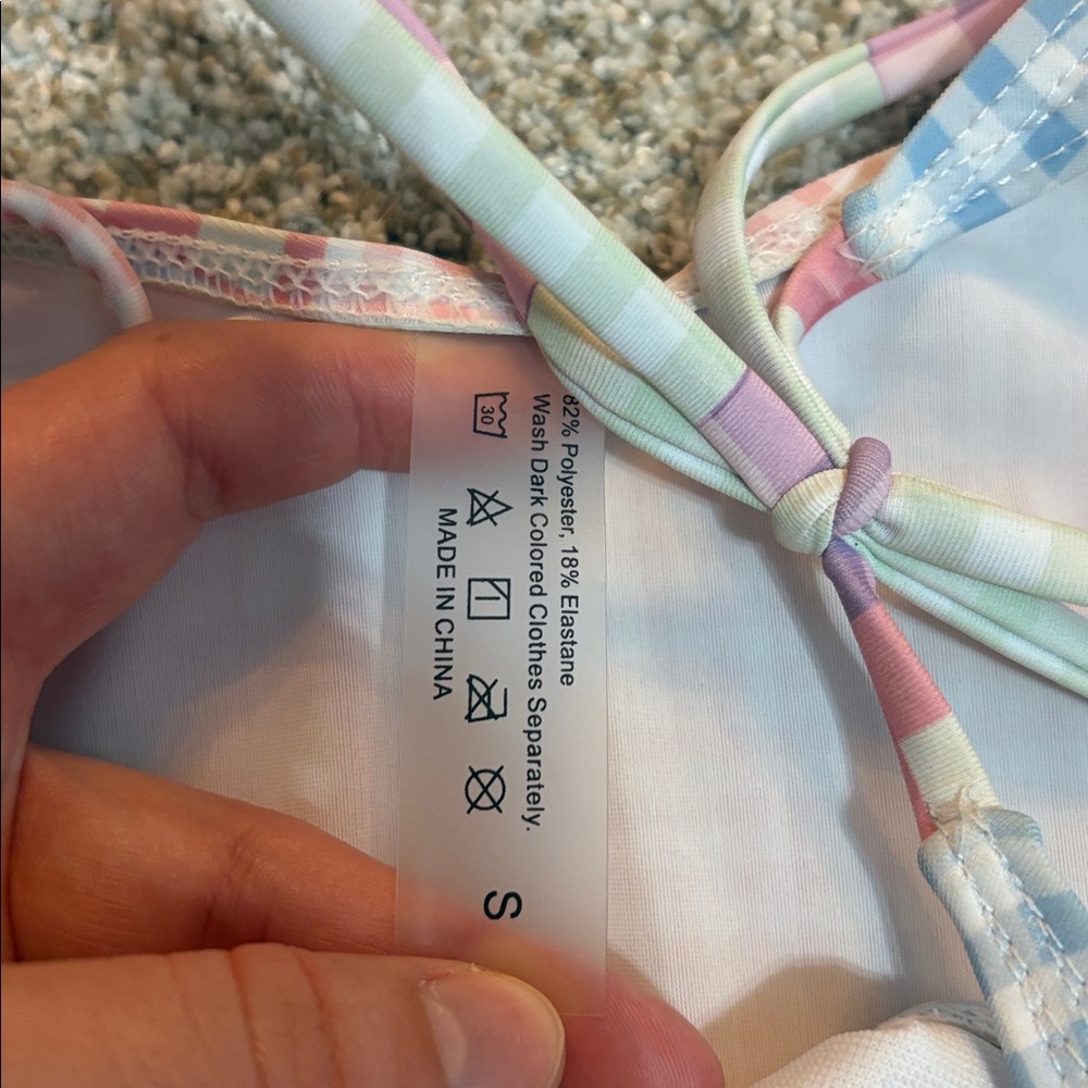 ⭐️SHEIN Size Small Pastel Bikini Set - Picture 2 of 4